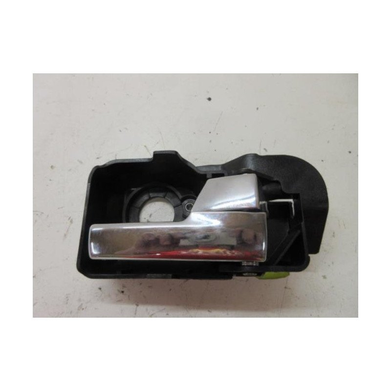 Poignee Interieur Avant Droit Ford Mondeo 2 (1)