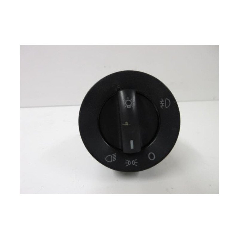 Commodo Phare Volkswagen Polo 4 Phase 1 (1)