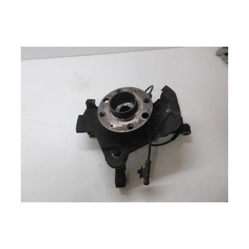 Pivot De Moyeu Avant Gauche Opel Corsa D Phase 1 (1)