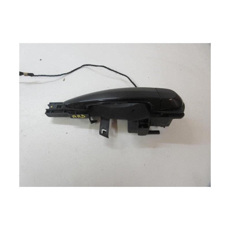 Poignee Porte Arriere Droit Bmw Serie 1 E87 Phase 1 (1)