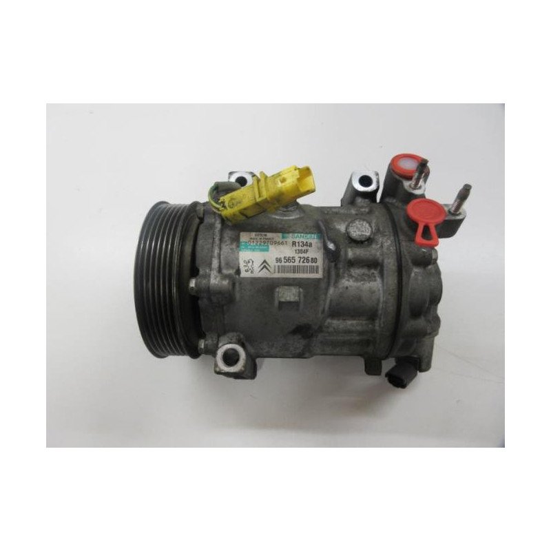 Compresseur Clim Peugeot 407 Phase 1 (1)