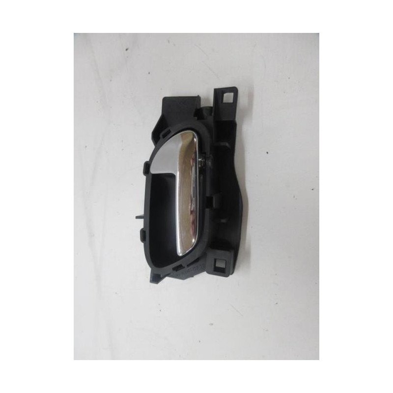 Poignee Interieur Avant Droit Peugeot 407 Phase 1 (1)
